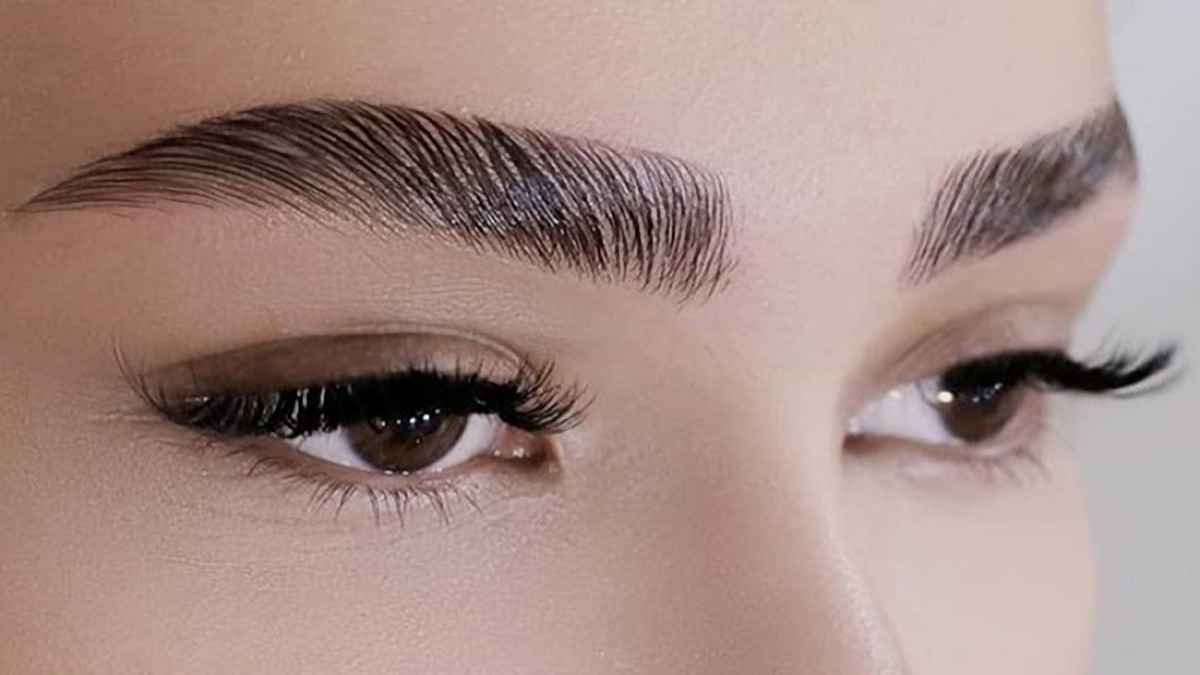 فیبروز ابرو دخترانه