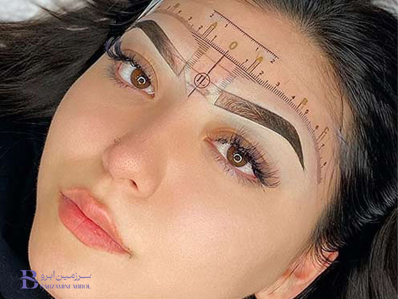 طراحی هایپررئال ابرو
